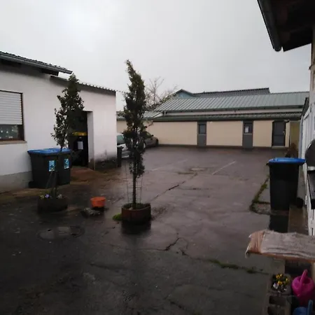 Studiowohnung, Neu Renoviert, Zentrale Lage Saarlouis Exterior foto
